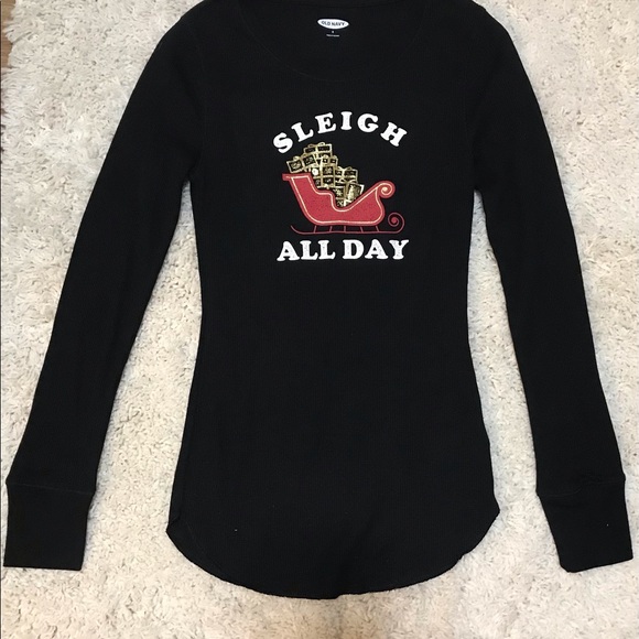 Old Navy Girls Christmas Tee Black, White, Red and Gold Size Small NWOT - Picture 1 of 2